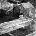 fot. J. Tur, 1966-1967 r., konserwacja więźby dachowej.