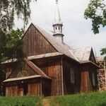 Górki, kościół drewniany do płd., fot. A. Bocheński, 2001, sygn. AAB_01_08_29_C