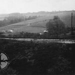 Komańcza, widok wsi z infrastrukturą kolejową, panorama 2, fot. A. Bocheński, 1960, sygn. AAB_01_19_01_C