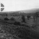 Komańcza, widok wsi z infrastrukturą kolejową, panorama 1a, fot. A. Bocheński, 1960, sygn. AAB_01_02_23_C